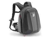 MOCHILA CON TAPA TERMOFORMADA, CAPACIDAD 22 L ST606